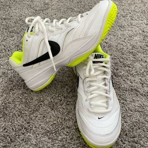 Nike court lite sneakers